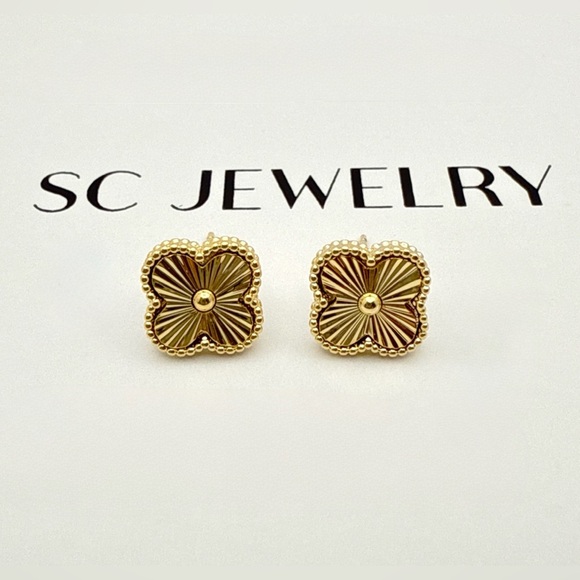 Gold Clover Stud Earrings 925 Sterling Silver 14k Gold Color - Picture 2 of 13
